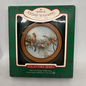1986 Hallmark Holiday Wildlife Cedar Waxwing Ornament Series 5th in Series Birds